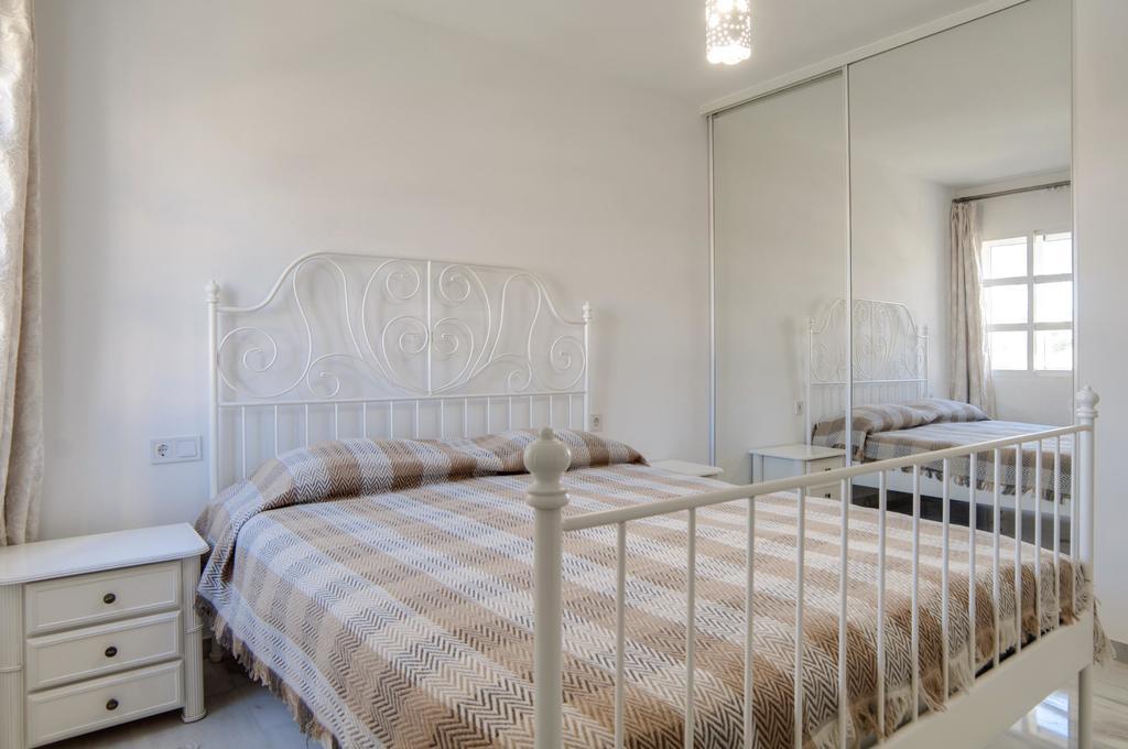 Marina Del Sol Apartment By Rafleys Fuengirola Kültér fotó